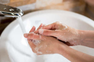 Confira como lavar as mãos pode te deixar mais saudável!